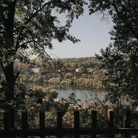 Casa de Férias De La Saône By Lyon Caluire-et-Cuire